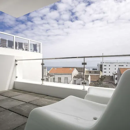 Market Place Apartment